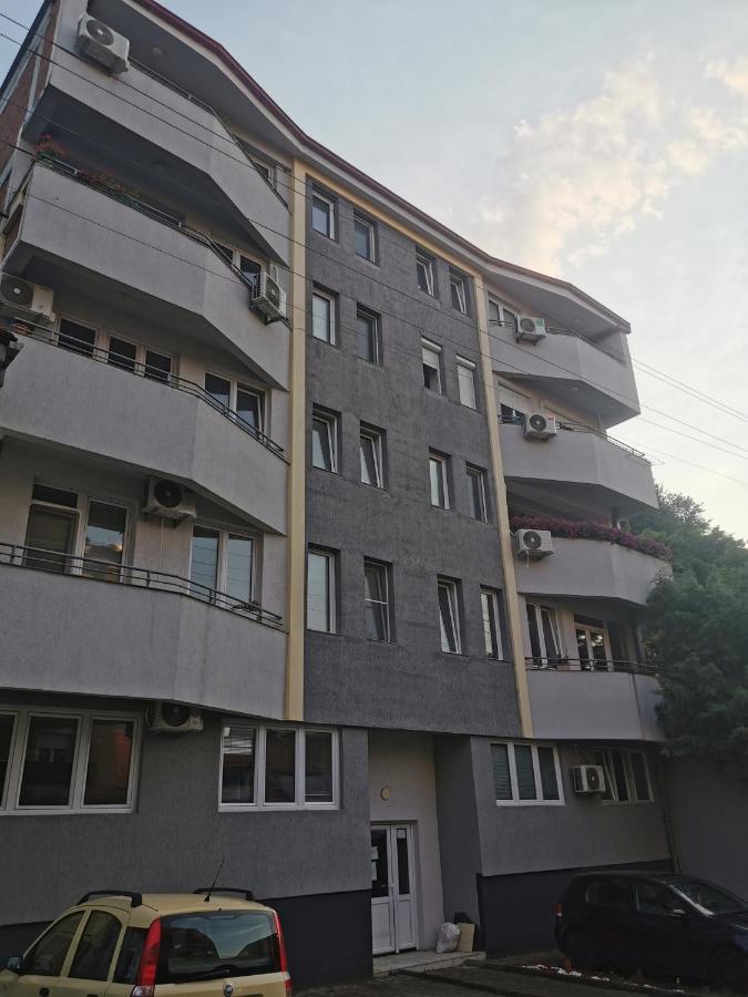 דירות סקופיה Zagrebska Flat מראה חיצוני תמונה