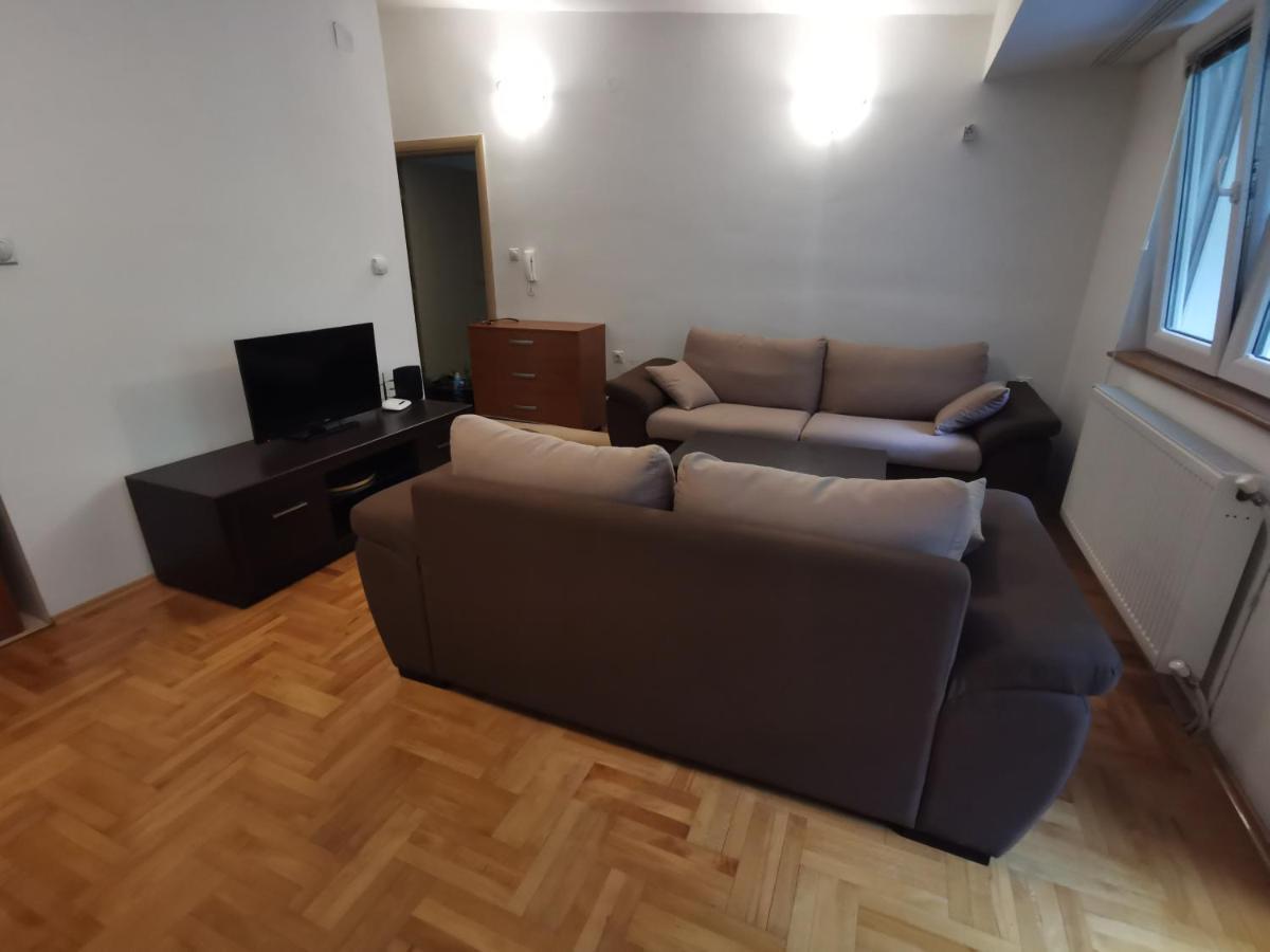 דירות סקופיה Zagrebska Flat מראה חיצוני תמונה